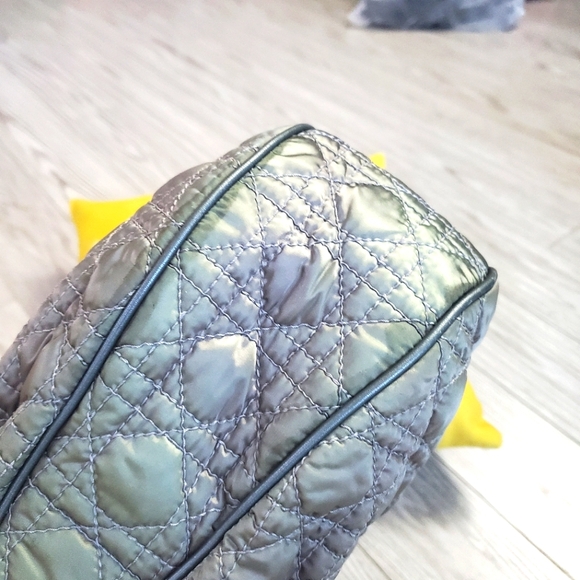 Dior Cannage Hobo Bag - Picture 4 of 11